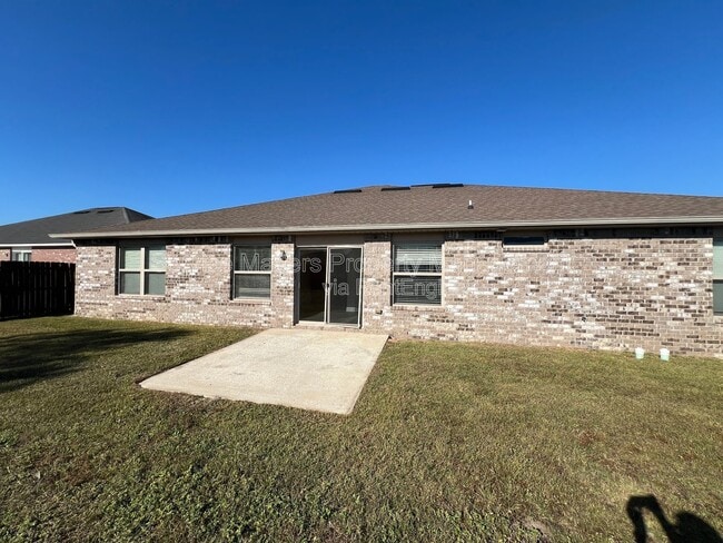 Building Photo - 7037 Season Dr