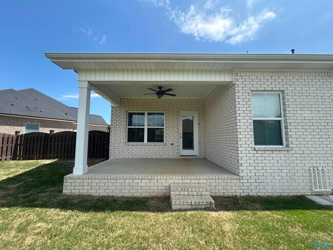 Building Photo - 14889 Imperial Dr