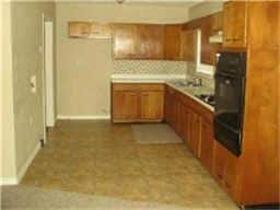 Building Photo - 10943 Desdemona Dr