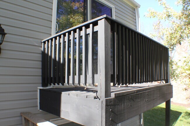 Building Photo - 11212 College Ave