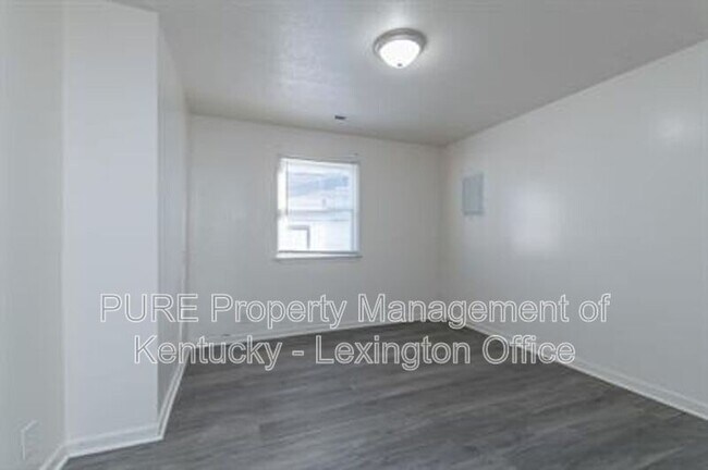 Building Photo - 566 N Martin Luther King Blvd