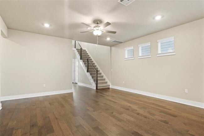 Building Photo - 15701 Oglethorpe Dr