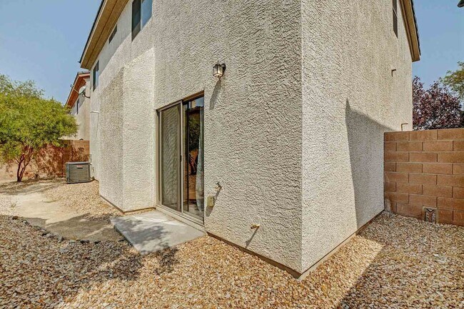 Building Photo - BEAUTIFUL 2 Story, 3 Bedroom Home in GATED...