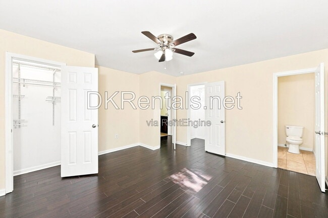 Building Photo - 2494 Glenrock Dr
