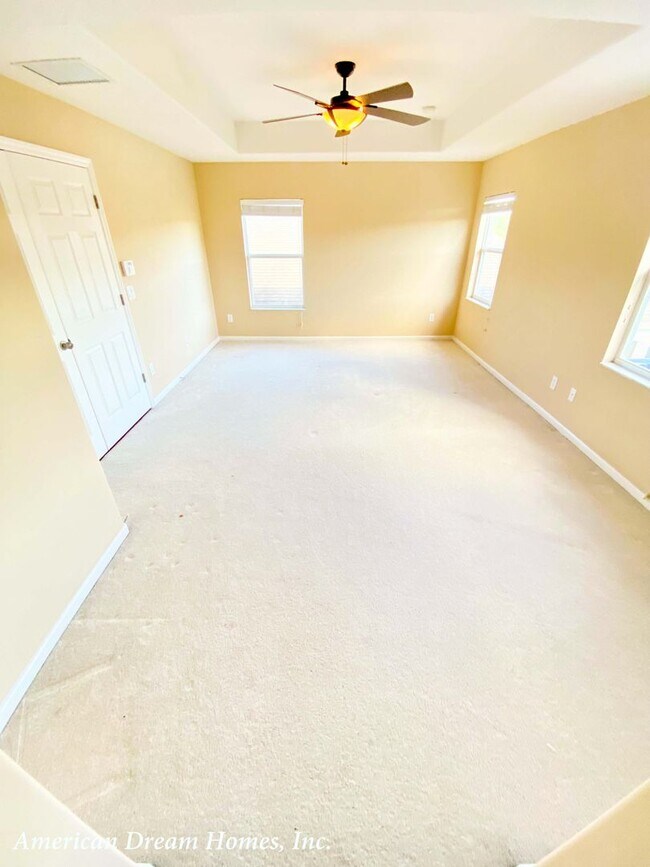 Building Photo - 10973 Willow Ridge Loop