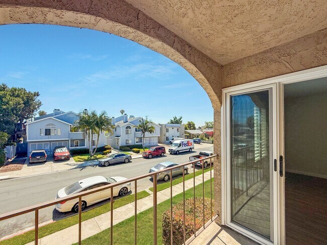 Building Photo - Charming 1BR/1BA with Private Patio in Cit...