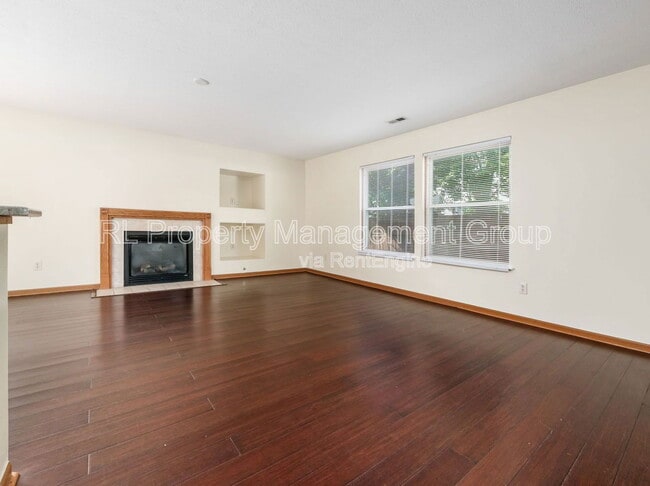 Building Photo - 3152 Thorndyke St