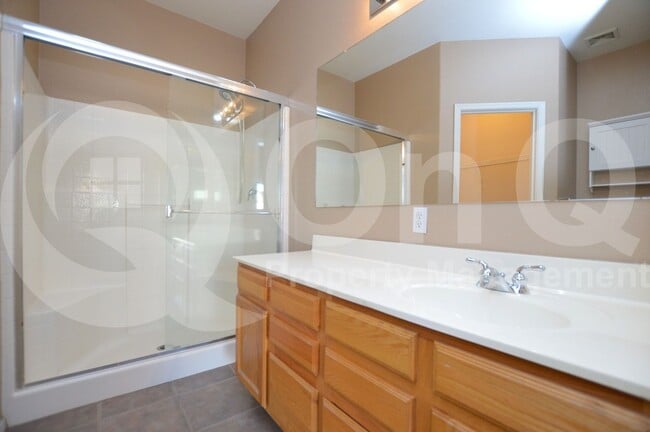 Building Photo - 6309 S Teresa Dr