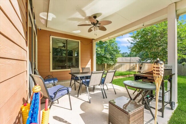 Building Photo - 976 Northampton Dr