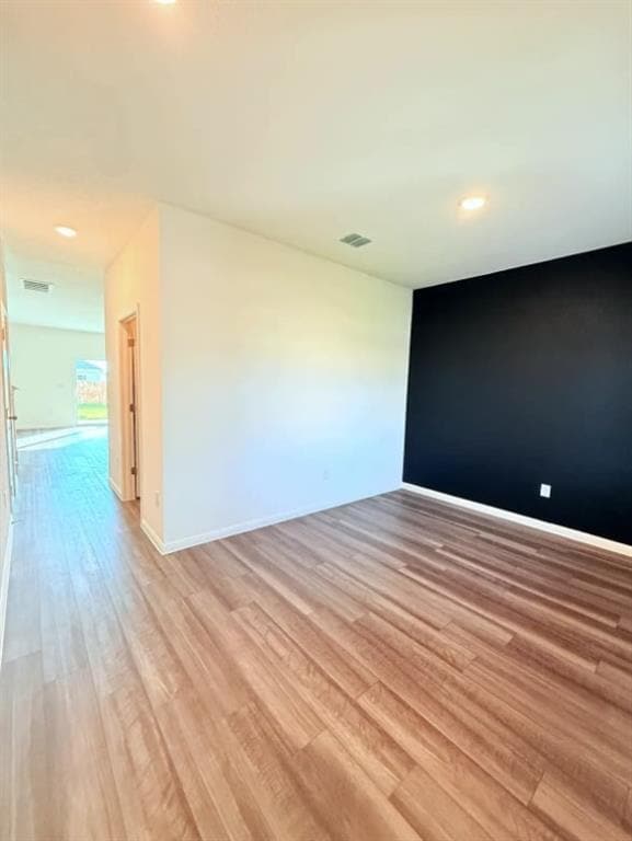Building Photo - 113 Blazilmar Ln