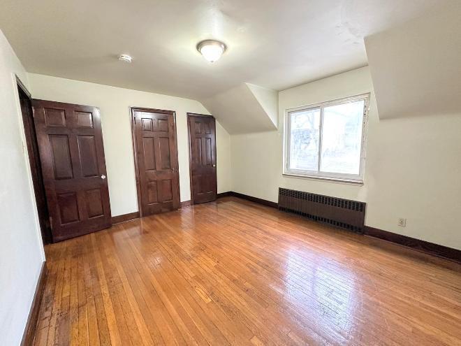 Building Photo - 246 E Meyers St