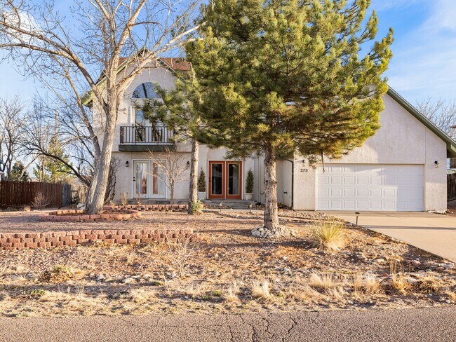 Building Photo - 275 W Baldwyn Dr