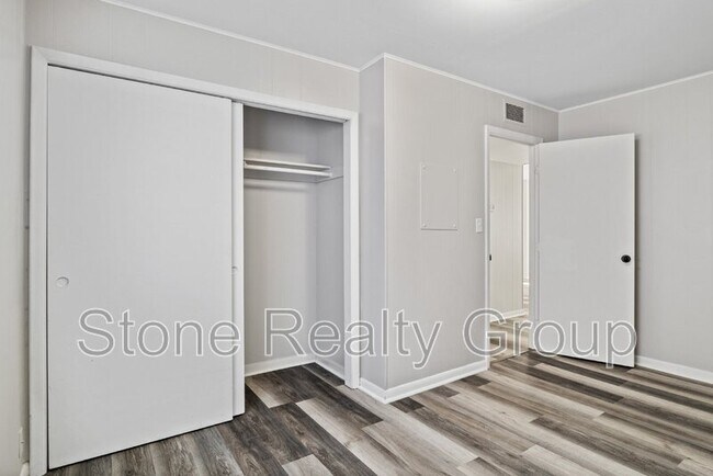 Building Photo - 1800 N 6th 1/2 St