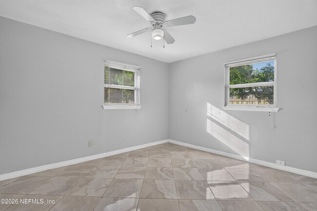 Building Photo - 442 Ameca Ave