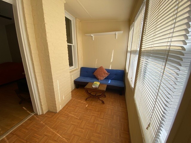 Building Photo - 1145 Morse St NE