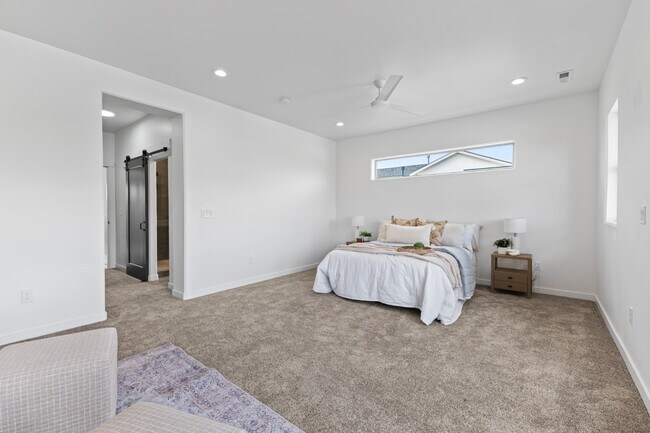 Building Photo - 1277 E Echelon Rdg Ln