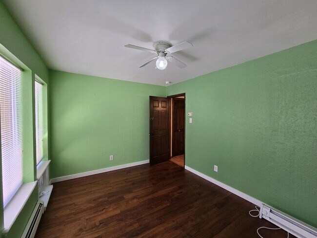 Building Photo - 2203 Vela St