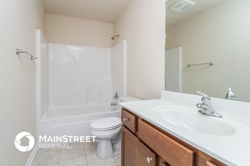 Building Photo - 3322 Drysdale Dr