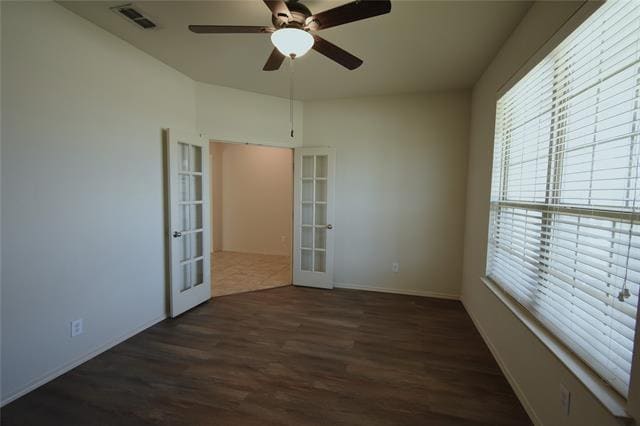 Building Photo - 201 Plantation Dr