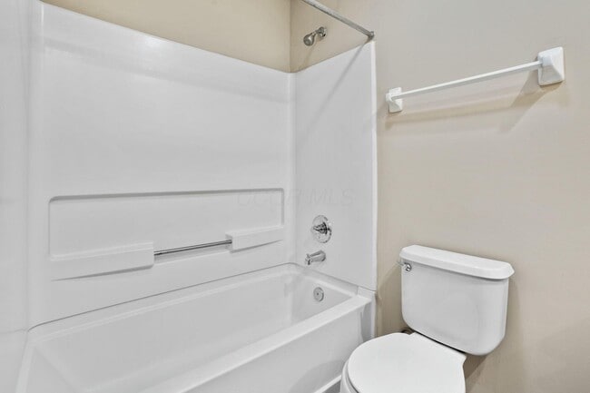 Building Photo - 4907 Stratford Pine Ln