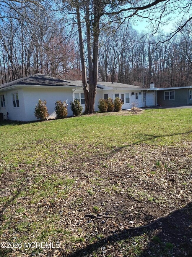 Building Photo - 14 Homestead Ln