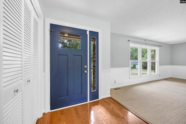 Building Photo - 101 Stuart Ln