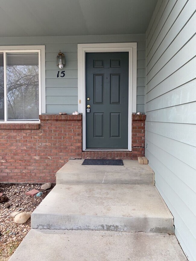 Building Photo - 3 Bed, 2 Bath Duplex in West Fort Collins close to Foothills