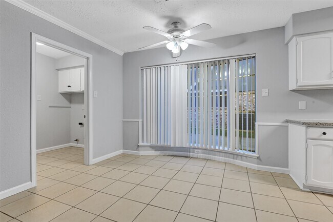 Building Photo - 11727 Scottsdale Dr