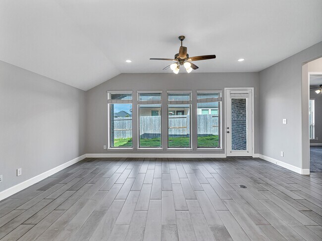 Building Photo - 4210 Haven Crest Ln