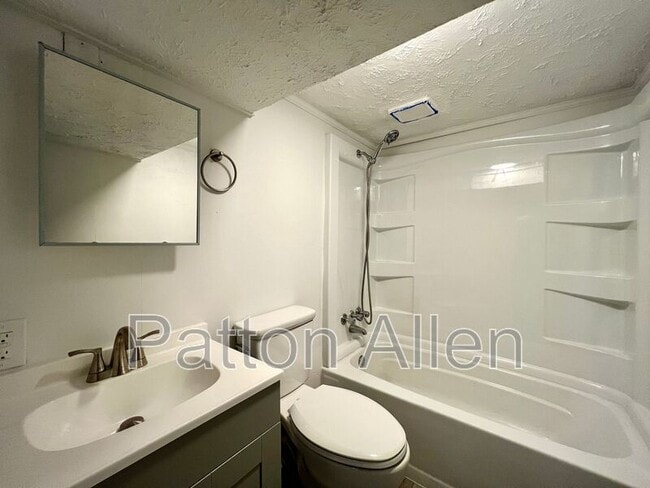 Building Photo - 239 Cedar Hill Rd