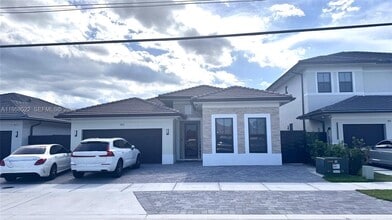 Building Photo - 1820 SW 144th Ave