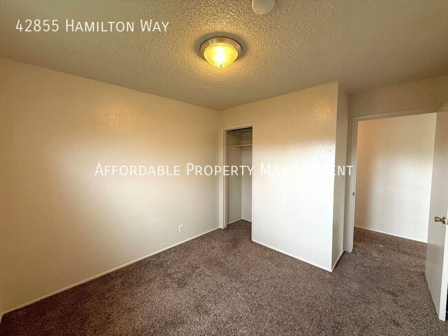 Building Photo - 42855 Hamilton Way