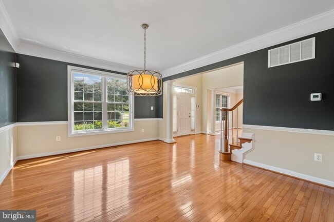 Building Photo - 306 Nova Ct