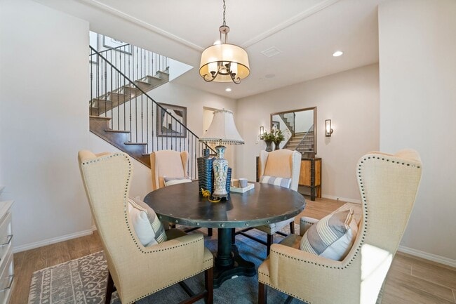 Building Photo - Exceptional Remodeled & Professionally Fur...