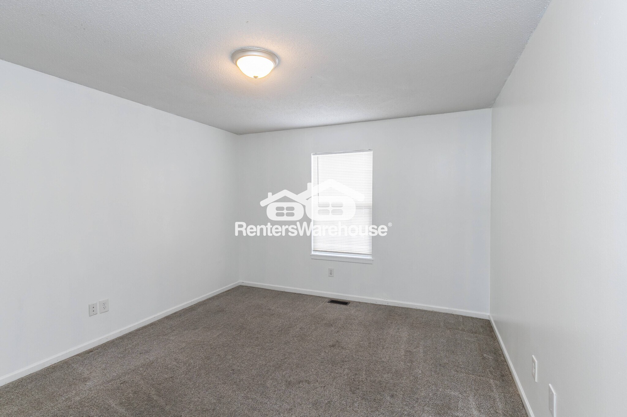 Building Photo - 1515 Galway Ct