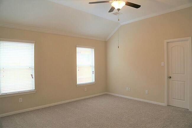 Building Photo - 18427 Weeping Spring Dr