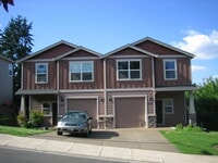 Building Photo - CARMELCREST895