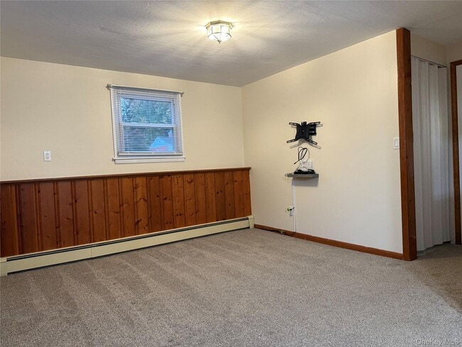 Building Photo - 77 Elk Rd