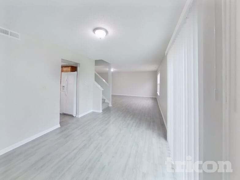 Building Photo - 6061 Parrington Dr