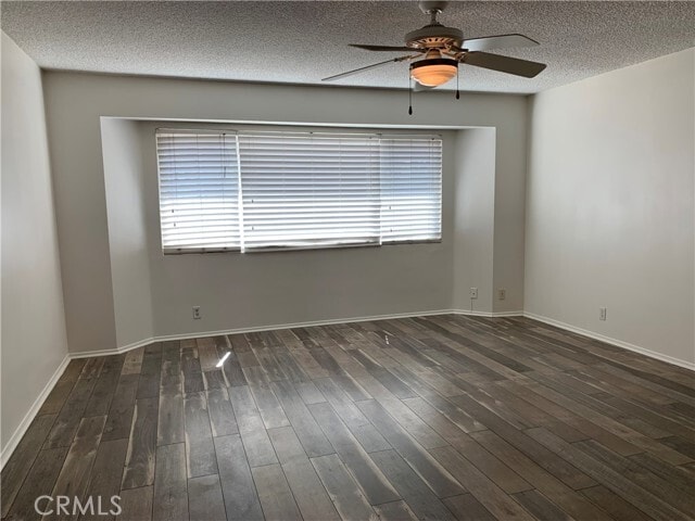 Building Photo - 12945 Hillcrest Dr