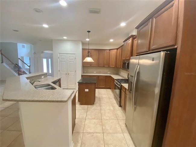 Building Photo - 6610 Portland Oak Ct