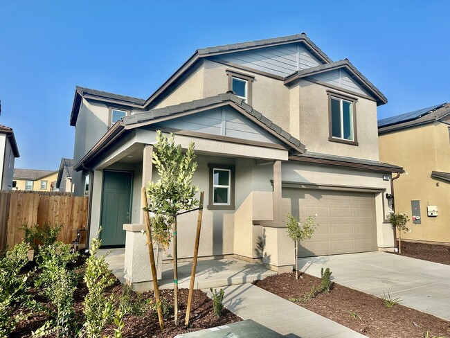 Building Photo - BRAND NEW 3/2.5 Lennar In Riverstone Commu...