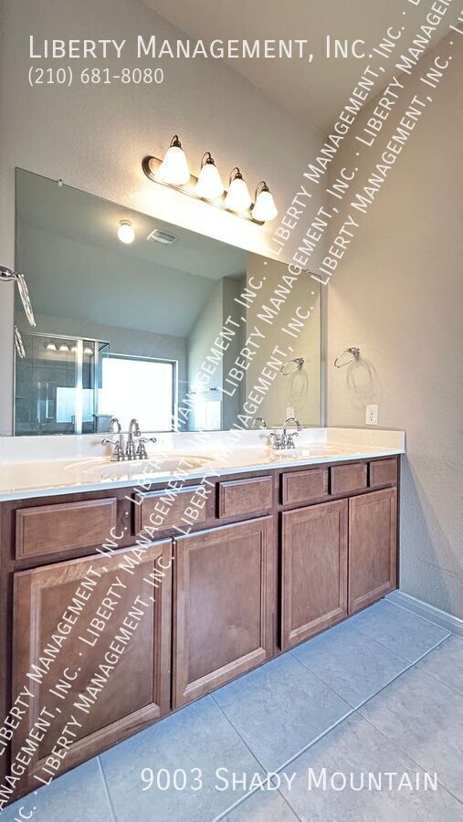 Building Photo - 9003 Shady Mountain