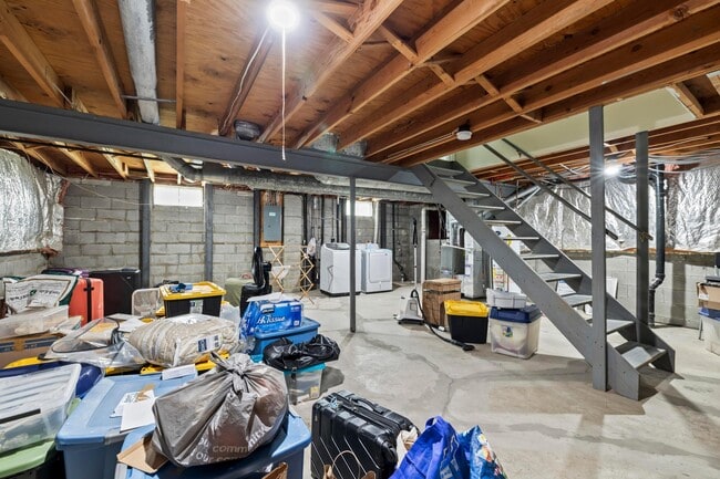 Building Photo - 803 Caroway Blvd