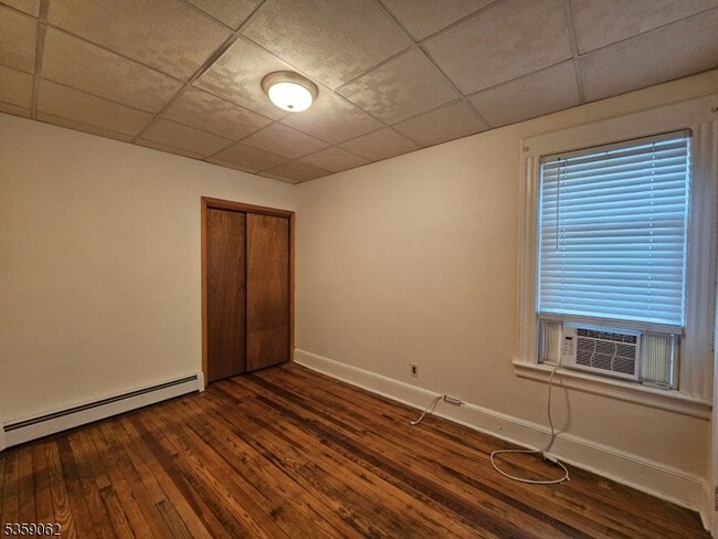 Building Photo - 132 Ackerman Ave