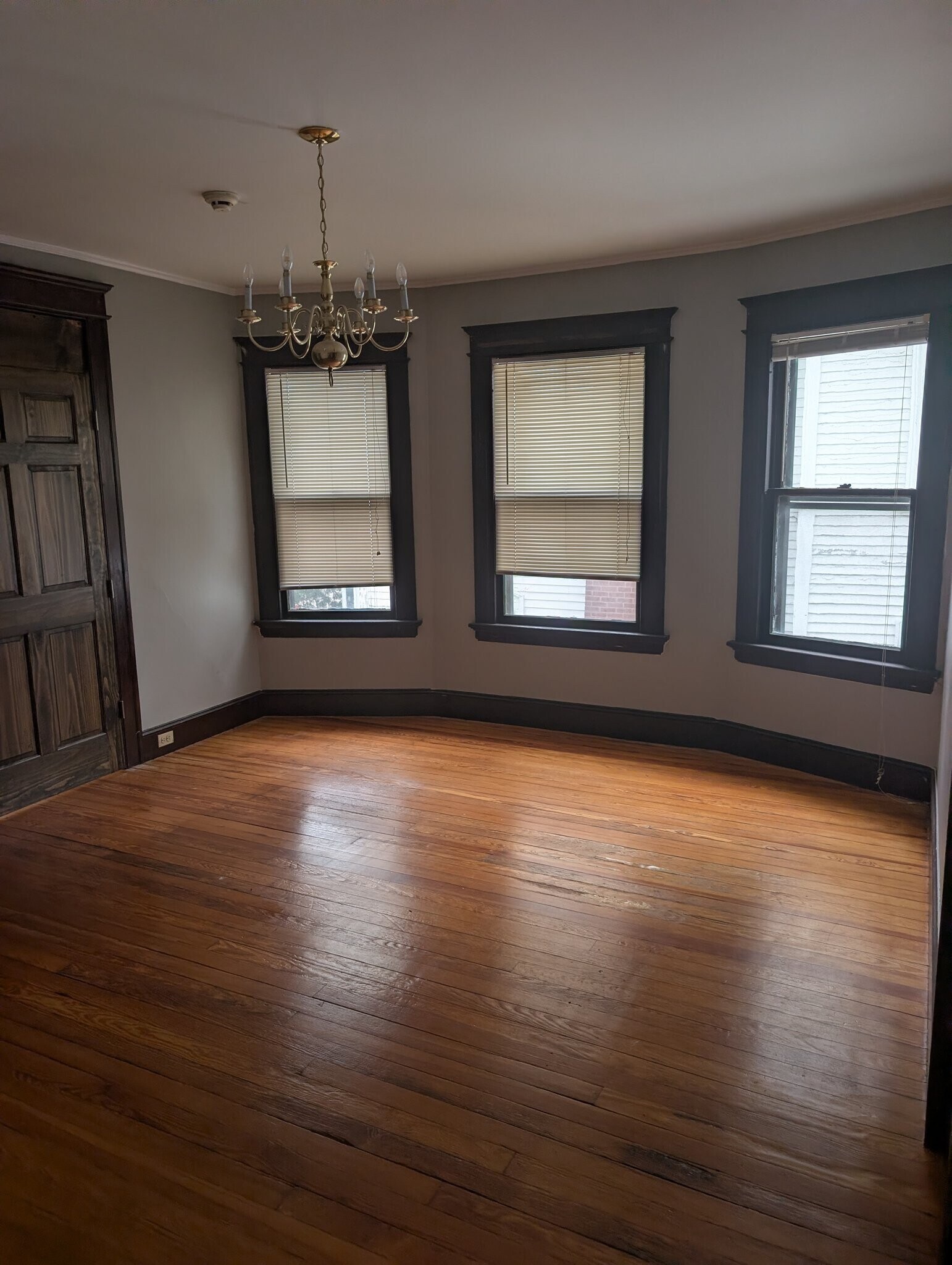 Building Photo - 168 Minerva St