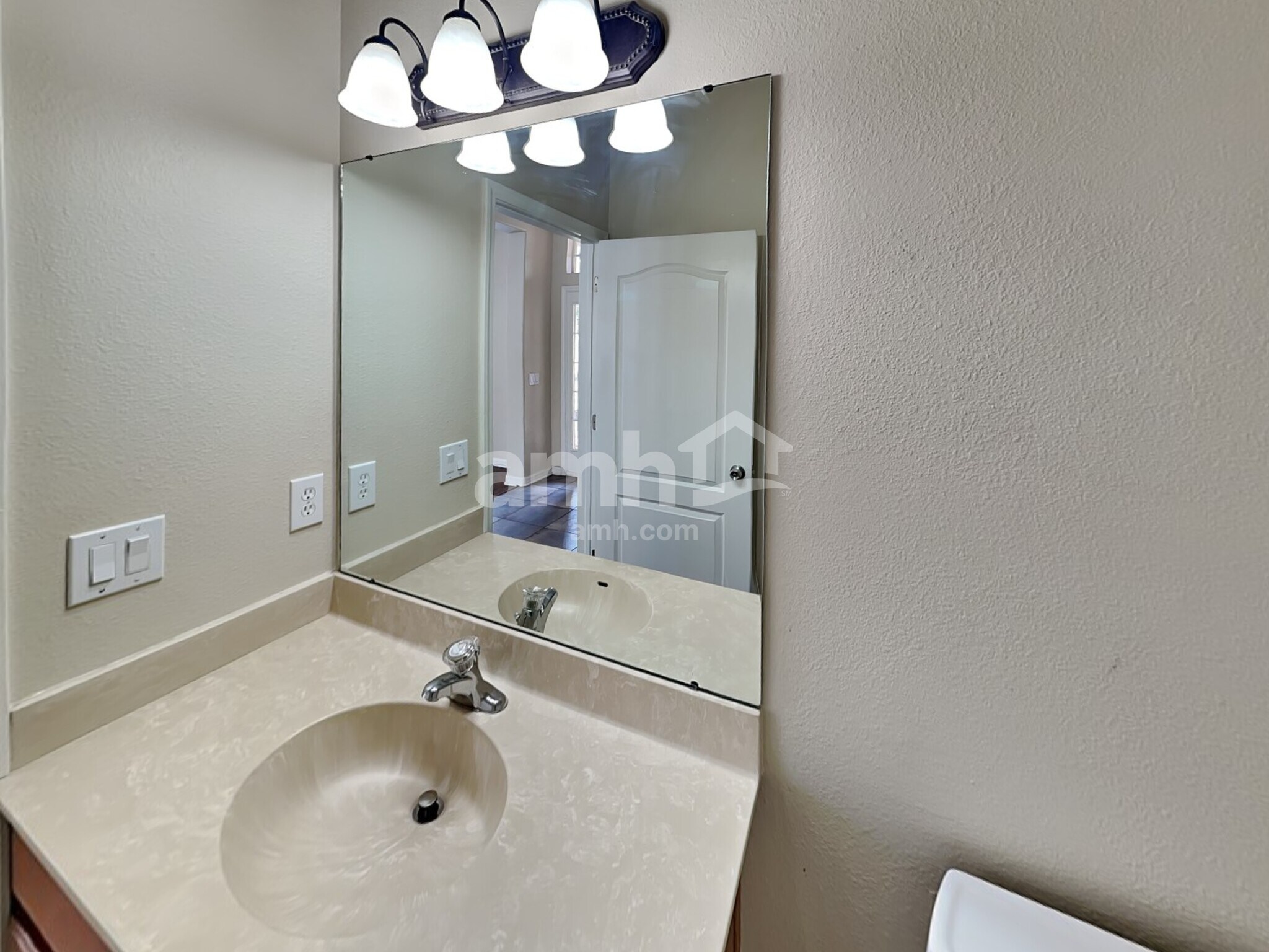 Building Photo - 5344 Clover Mist Dr
