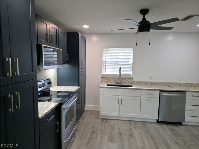 Building Photo - 4474 E Riverside Dr