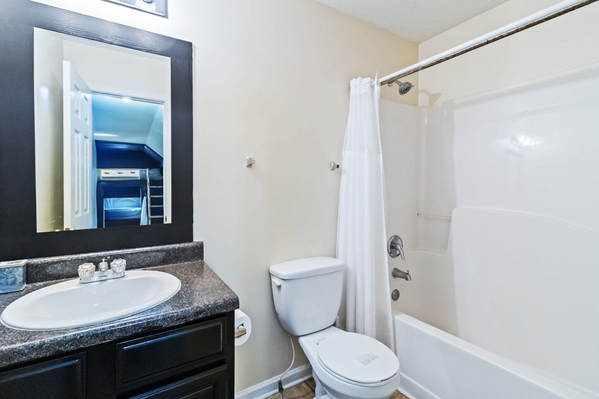 Building Photo - 4273 Holliday Rd