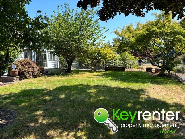Building Photo - Gorgeous 3Bed/2Bath In the Heart of Tacoma!